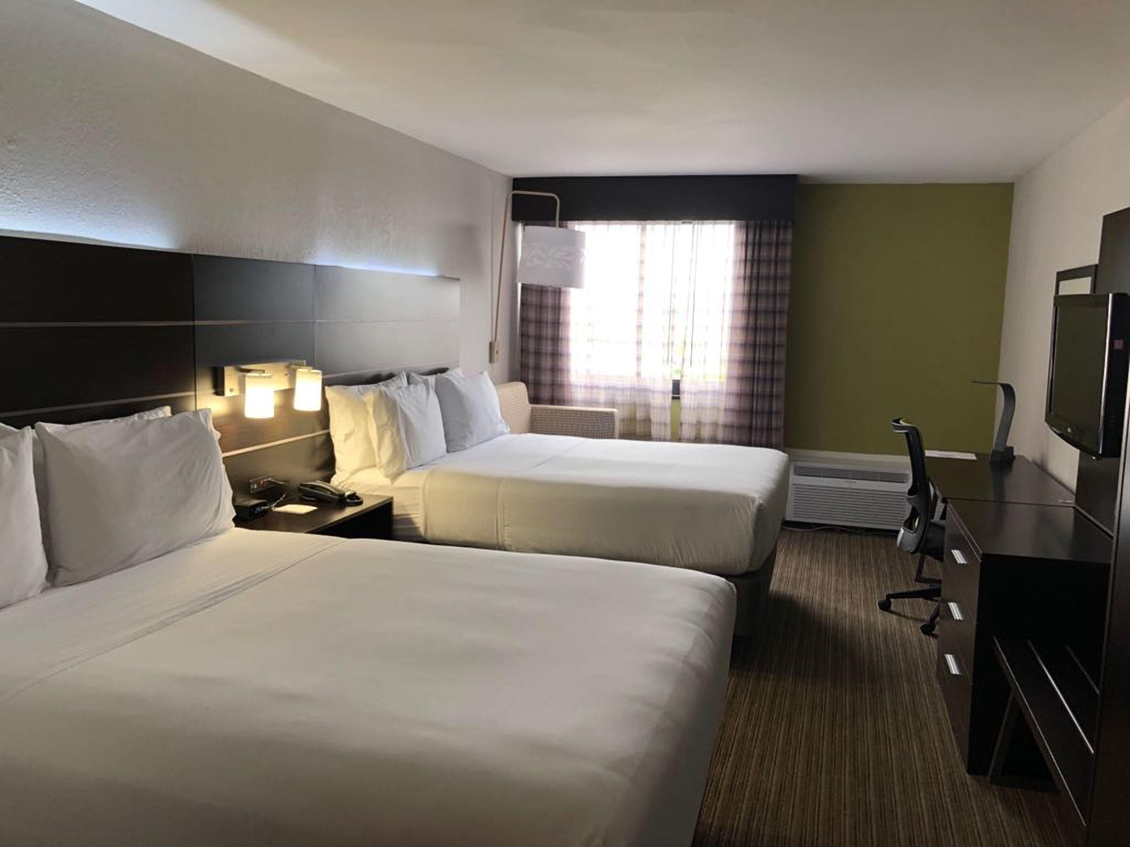 Holiday Inn Express Hotel & Suites Miami - Hialeah By Ihg Екстер'єр фото