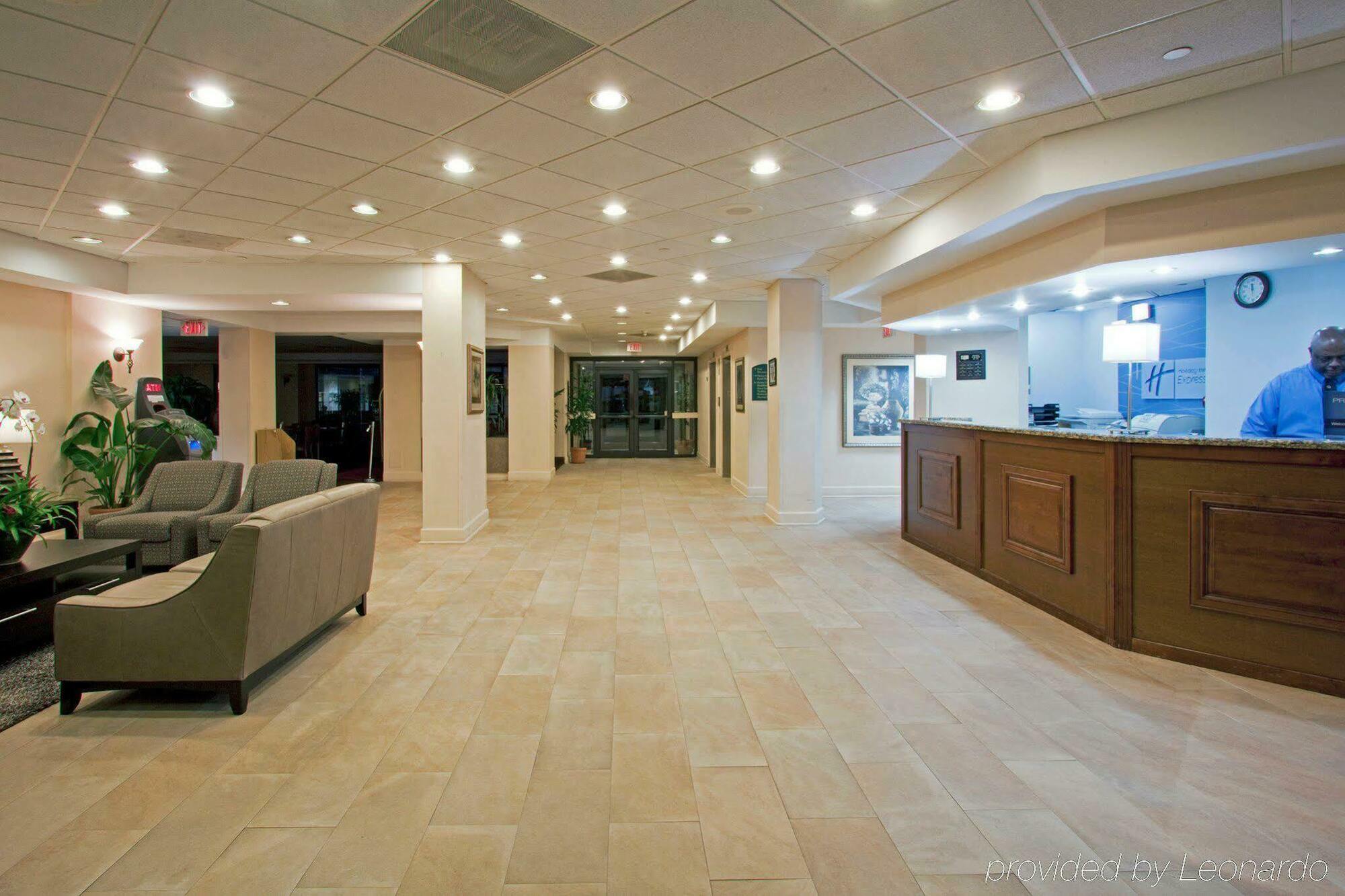 Holiday Inn Express Hotel & Suites Miami - Hialeah By Ihg Екстер'єр фото